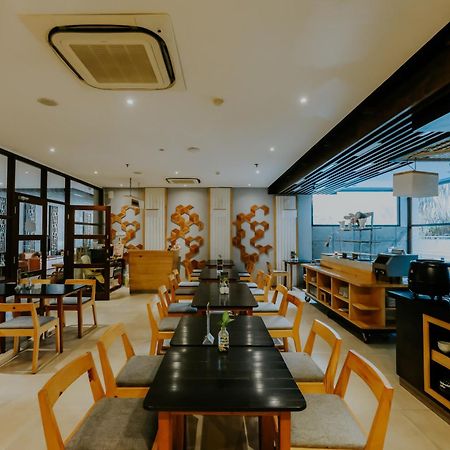 Ayaartta Hotel Malioboro Yogyakarta Exterior photo
